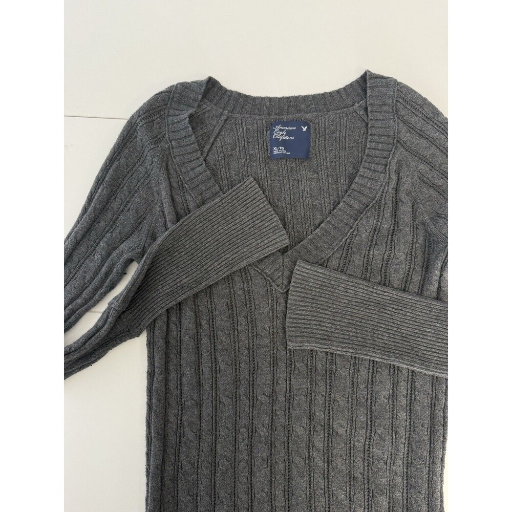American Eagle Sweater Y2K Gray Deep V Neck Long Sleeve cable Knit XL Bella Swan